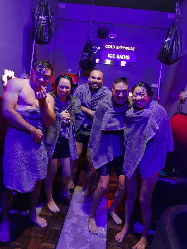cold plunging in singapore facilities with members